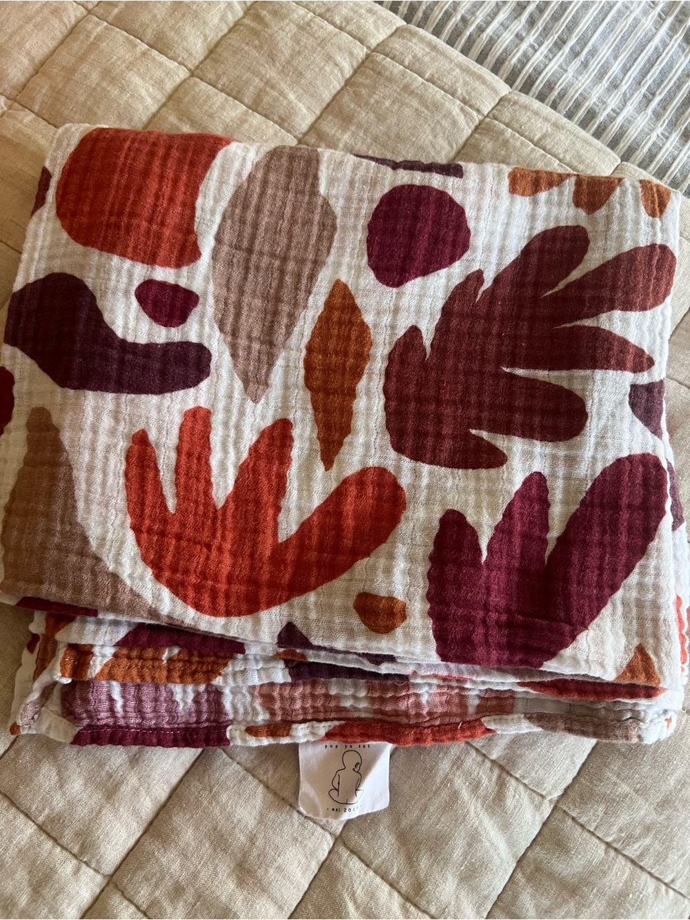 Pop Ya Tot Muslin Baby Organic Cotton Swaddle Fall/Autumn Leave Theme